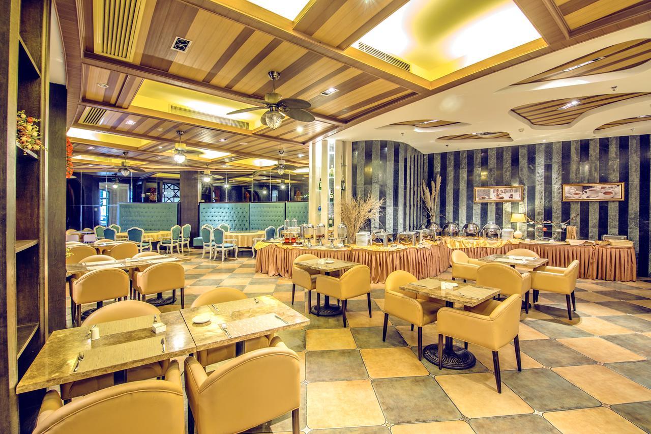 Sanya Yalong Bay Sintra Suites Hotel Стая снимка